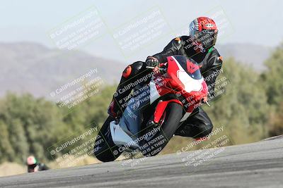 media/Dec-01-2025-Moto Forza (Mon) [[2daa91e15f]]/2-Intermediate Group/Session 2 Turn 9 Entry/